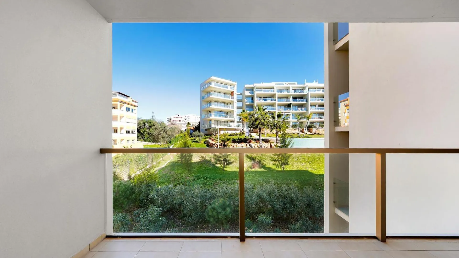 Oasis Mar - Beach And Sun House Portimao 0*,