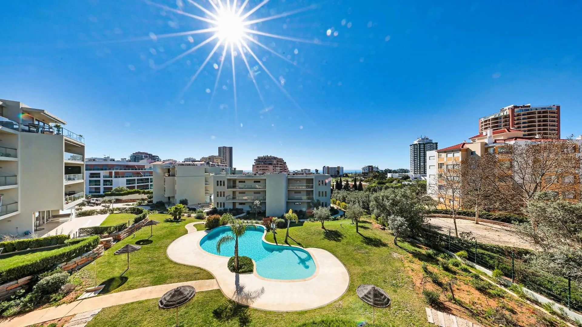 Oasis Mar - Beach And Sun House Portimao 0*,  Portugal